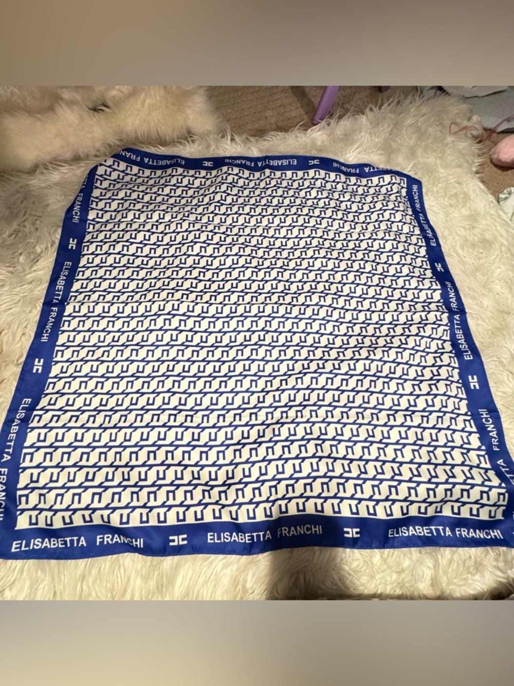 Elisabetta Franchi square print light blue silky twill scarf 35x35in‼️LAST ONE - Picture 4 of 8